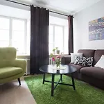 Baron\'S Town Hall Apartments
