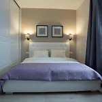 Baron\'S Town Hall Apartments